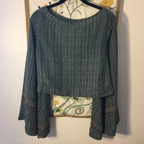 Free People cropped blouse bell sleeves xsmall - Picture 4 of 6